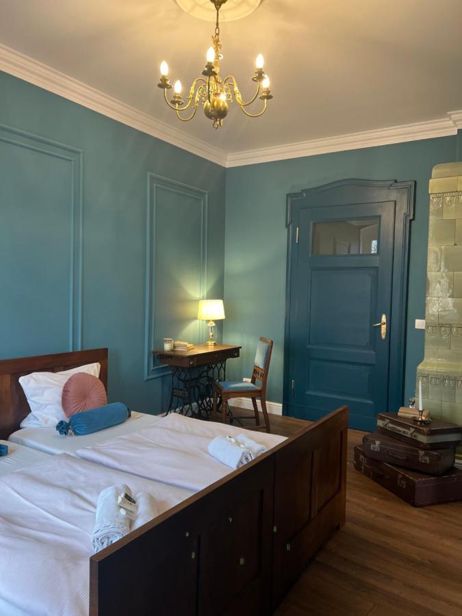 Apartament Baron ***** 옐레니아구라 외부 사진